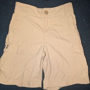 Under Armour boy's shorts Youth XS